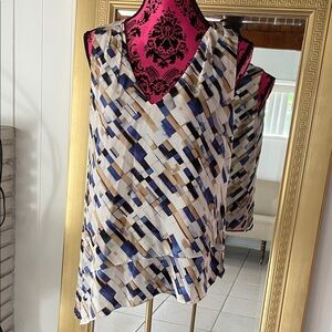 White House Black Market Abstract Print Sleeveless Blouse